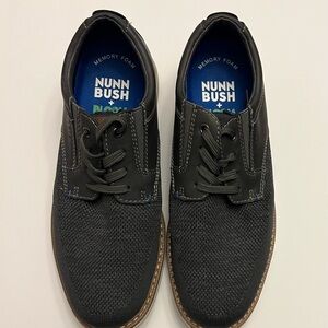 Nunn Bush Men's Black and Dark Gray Derbys